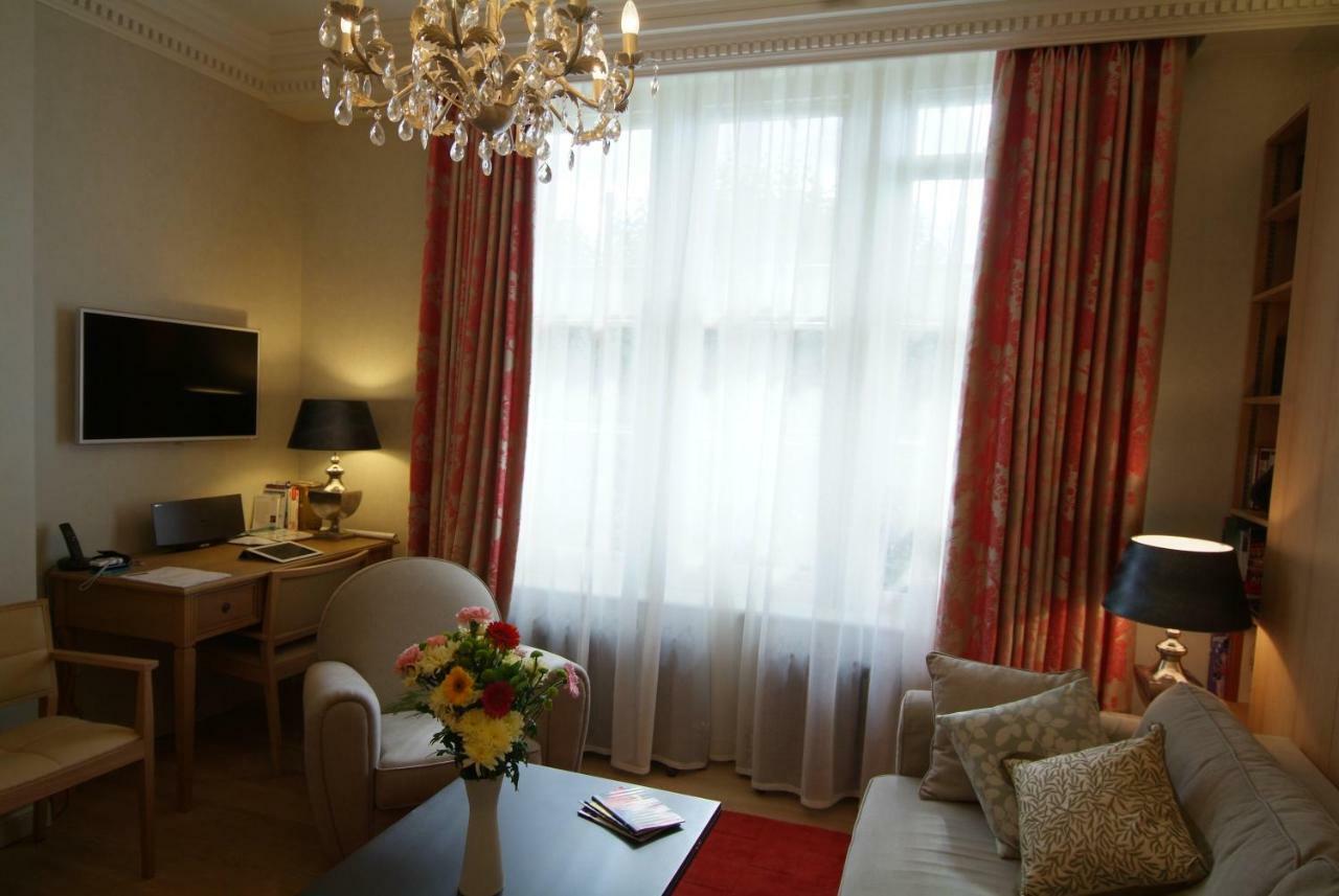 Chelsea: Exceptional 1Br W/Views Of The River Thames & Battersea Park Apartamento Londres Exterior foto