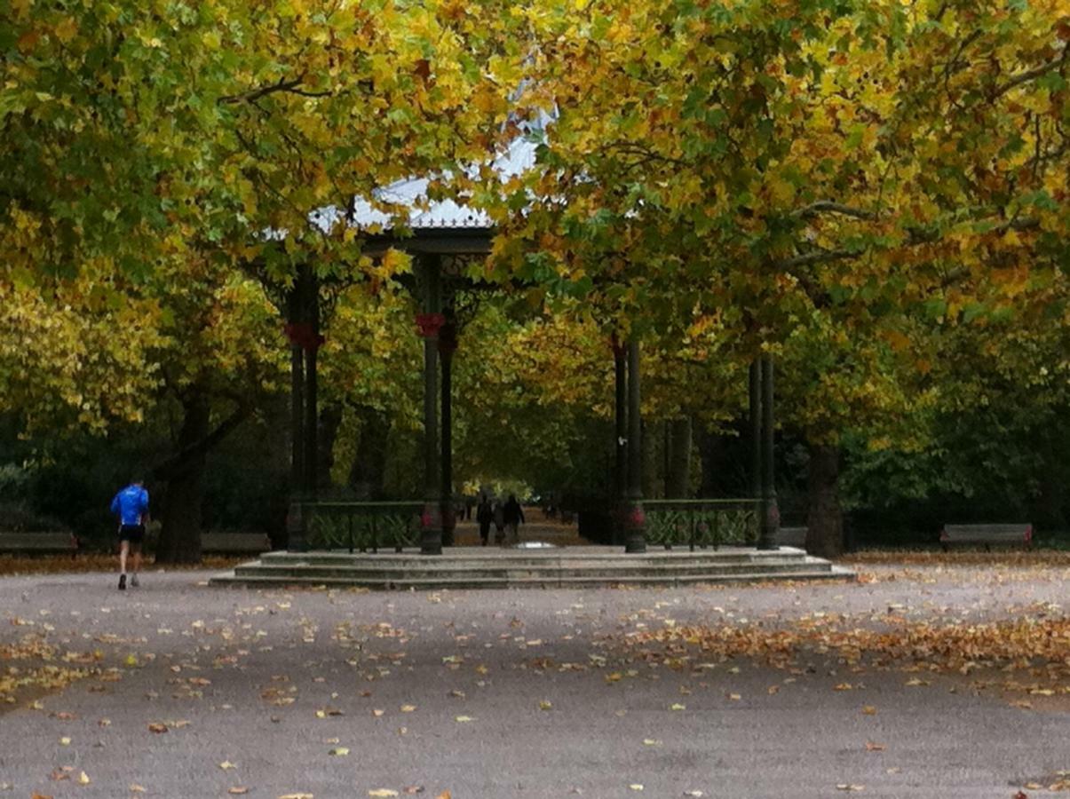 Chelsea: Exceptional 1Br W/Views Of The River Thames & Battersea Park Apartamento Londres Exterior foto
